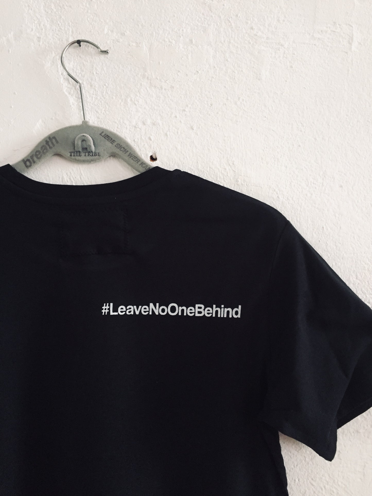 Human Tribe x LeaveNoOneBehind