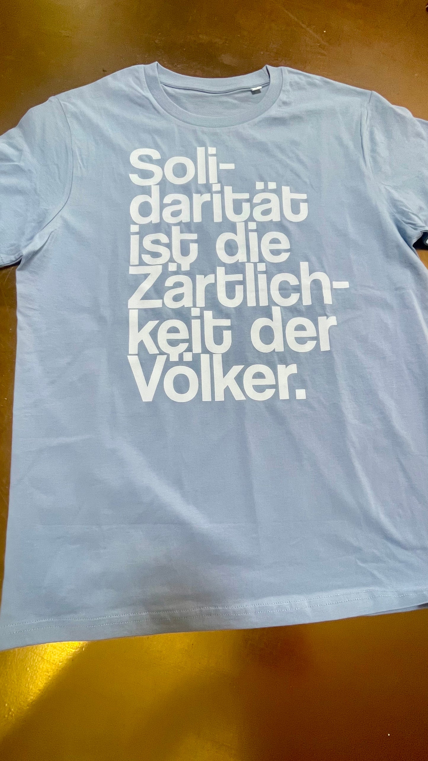 SolidariTee